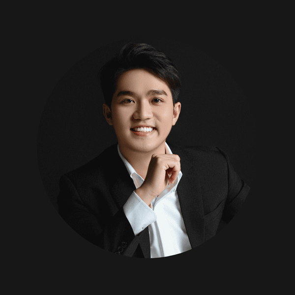 Black Simple Minimalist Professional Corporate Facebook Profile Picture (1) (1)